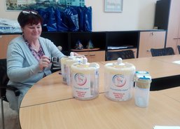 17.7.2019 Zapečetění kasiček sbírky